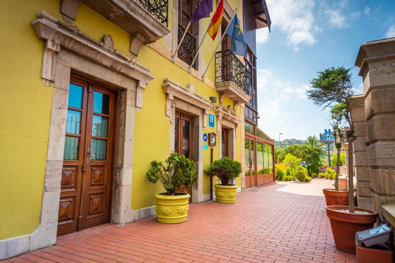 Hotel Castillo De Gauzon Салинас Екстериор снимка